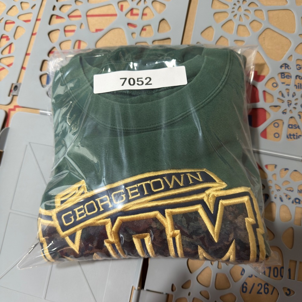 Vtg 90s Georgetown College Mom JanSport Sweatshirt Womens XL Green Cotton Blend - Picture 6 of 6